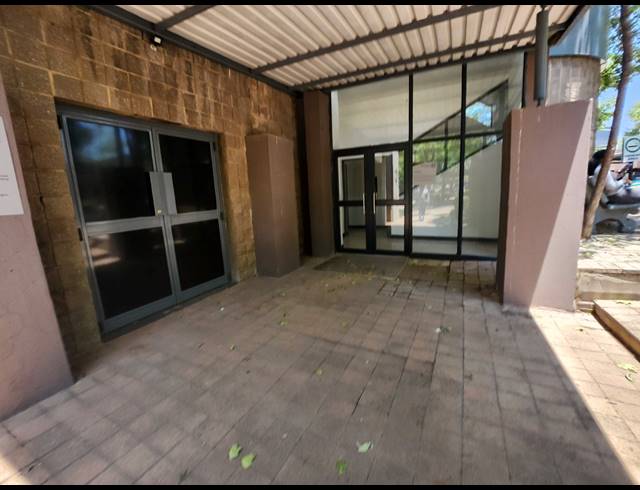 484M² OFFICE TO LET IN RANDJESPARK